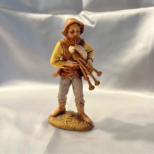 Moranduzzo‎ • Bagpipe Player Figurine